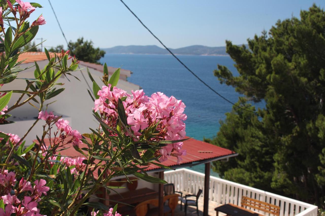 Zorana Apartment Mimice Luaran gambar